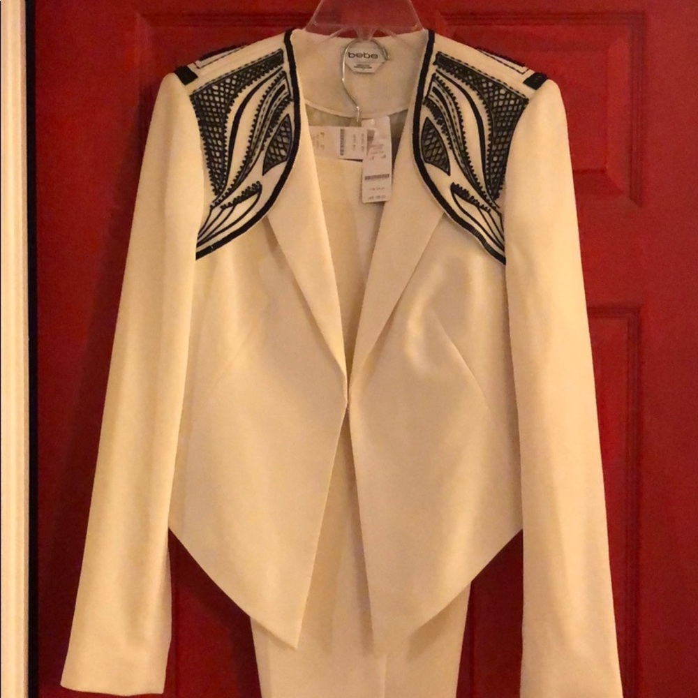 Bebe beaded suit size 8 never worn